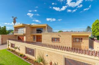 5 Bedroom House for Sale in Boksburg South